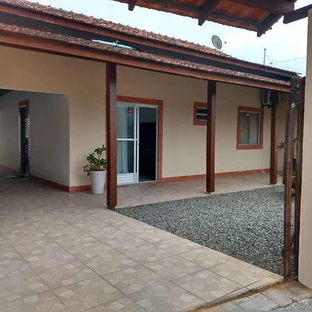 Casa navegantes, próximo aeroporto Vila Exterior foto